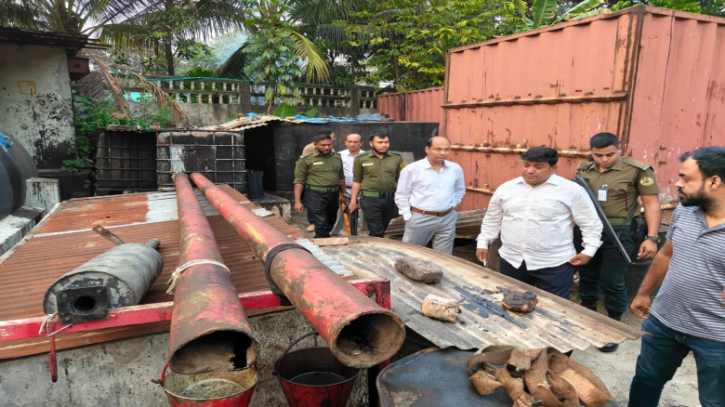 নারায়ণগঞ্জে ট্যাংক লরিতে উপজেলা প্রশাসনের অভিযান