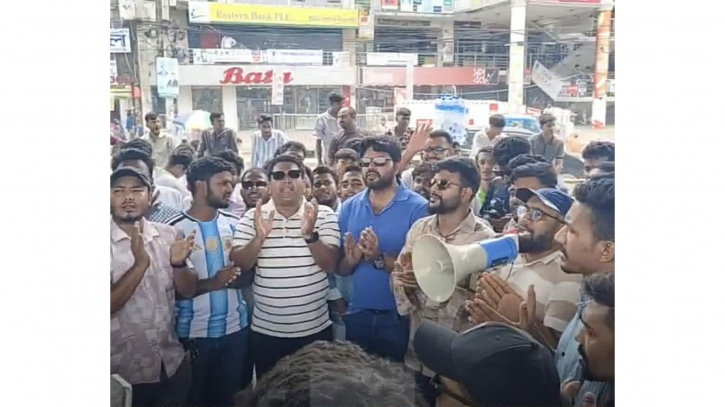 নারায়ণগঞ্জে নাশকতা প্রতিরোধে মাঠে ছাত্রদল
