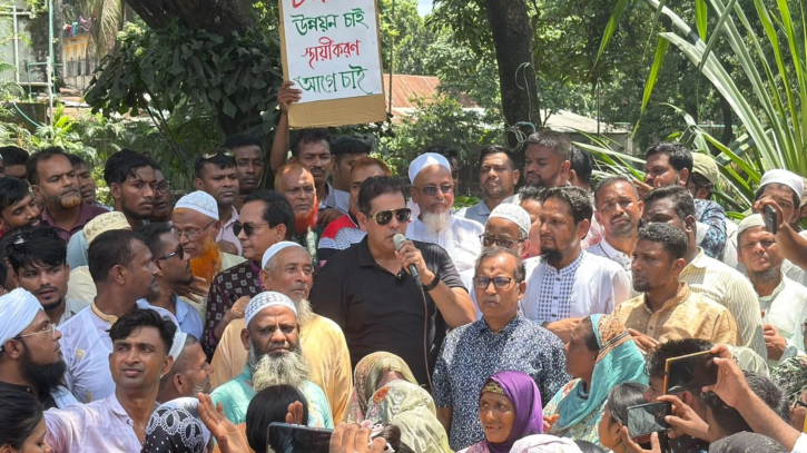 চনপাড়াকে স্থায়ীকরণে প্রয়োজনীয় সব পদক্ষেপ নেওয়ার আশ্বাস দিপু ভূঁইয়ার