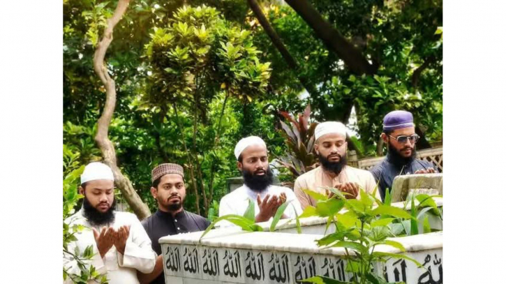 জুলাই শহীদদের স্মরণে দোয়া