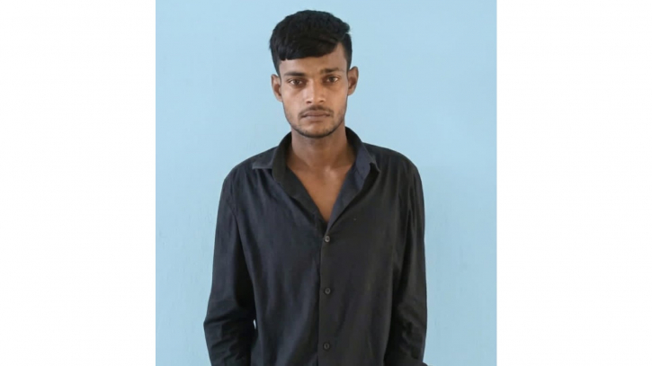 আড়াইহাজারে প্রতিবন্ধী নারীকে ধর্ষণের অভিযোগে অভিযুক্ত যুবক গ্রেপ্তার