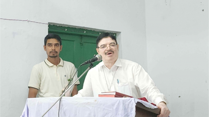 গীর্জা ঘর সংস্কারের দাবী সৌরভ দেউরির