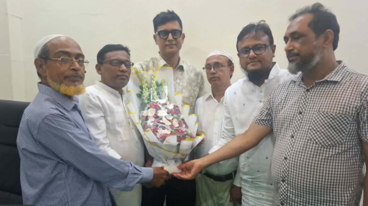 রাজীবকে পশ্চিম কায়েমপুর পঞ্চায়েত কমিটির শুভেচ্ছা