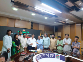 জেলা প্রশাসকের কাছে গণসংহতি আন্দোলনের স্মারকলিপি