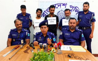 বন্দরে দেশীয় অস্ত্রসহ ৩ ডাকাত গ্রেপ্তার