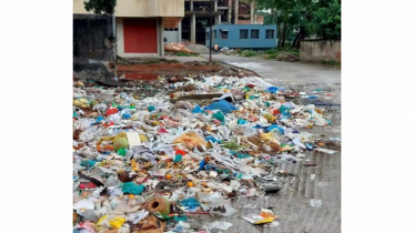 হাসপাতালের একাংশ যেন ময়লার ভাগাড়! হাসপাতালের একাংশ যেন ময়লার ভাগাড়!