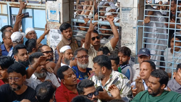 প্রশংসায় ভাসছেন জাকির খান