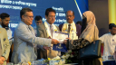 MBA in Finance of Banking-এ সারাদেশে প্রথম সাবেরা সুলতানা, পেলেন ভাইস-চ্যান্সেলর অ্যাওয়ার্ড MBA in Finance of Banking-এ সারাদেশে প্রথম সাবেরা সুলতানা, পেলেন ভাইস-চ্যান্সেলর অ্যাওয়ার্ড