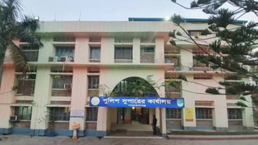 বসে না পুলিশের তল্লাশি চৌকি, রাতের নারায়ণগঞ্জে অবাধে অপরাধীদের বিচরণ বসে না পুলিশের তল্লাশি চৌকি, রাতের নারায়ণগঞ্জে অবাধে অপরাধীদের বিচরণ