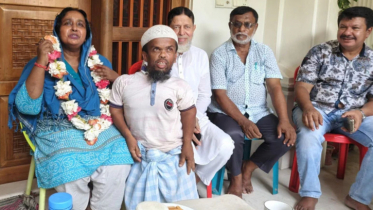 নিজ বাসায় ‎ধর্মীয় অনুষ্ঠানের আয়োজন করলেন আইভী