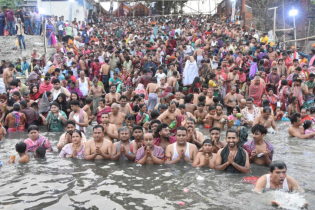 লাঙ্গলবন্দে হিন্দু ধর্মাবলম্বীদের মহাষ্টমী স্নানোৎসব
