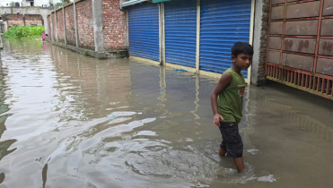 রূপগঞ্জে সরকারি খাল ভরাট, ২০ হাজার মানুষ পানিবন্দী