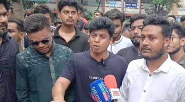 শিবির চাপাতি পিস্তল নিয়ে এসেছিল: রাজীব