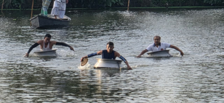 রূপগঞ্জে ঐতিহ্যবাহী পাতিল দৌড় প্রতিযোগিতা, হাজারো দর্শকের উচ্ছ্বাস