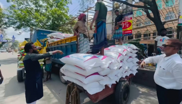 রাস্তা দখল করে মাল আনলোড, চটলেন সাখাওয়াত রাস্তা দখল করে মাল আনলোড, চটলেন সাখাওয়াত