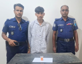 ফতুল্লায় ২০০ পিস ইয়াবাসহ যুবক গ্রেপ্তার