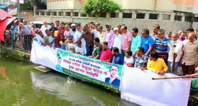 প্রতিষ্ঠাবার্ষিকী উপলক্ষে মাছের রেনু অবমুক্তকরণ ও বৃক্ষরোপণ 