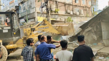 সোনারগাঁয়ে ৫’শতাধিক অবৈধ স্থাপনা উচ্ছেদ