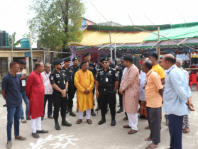 নারায়ণগঞ্জের বিভিন্ন পূজামণ্ডপ পরিদর্শনে এসআরবি-১১ অধিনায়ক