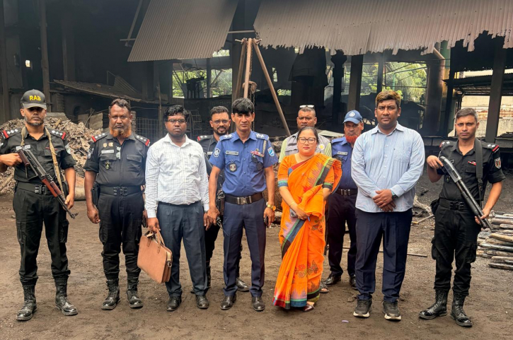 নারায়ণগঞ্জে ৩ প্রতিষ্ঠানকে ১ লাখ ৪০ হাজার টাকা জরিমানা