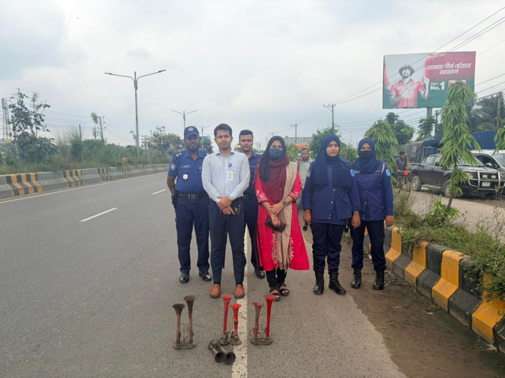 নারায়ণগঞ্জে ৩ যানবাহনকে জরিমানা