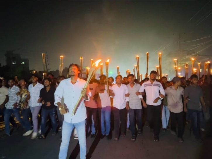 বহিষ্কার আদেশ নিয়েই দলের পক্ষে কাজ করছেন বাবু