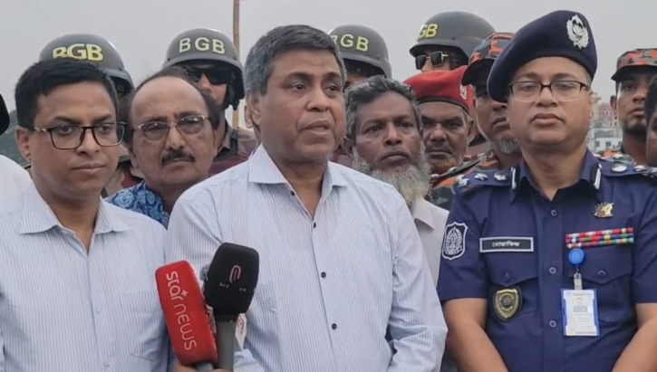পূজায় দুই দিনের ছুটির দাবী ছিল, প্রধানমন্ত্রী তিনদিন করে দিয়েছেন : বিভাগীয় কমিশনার