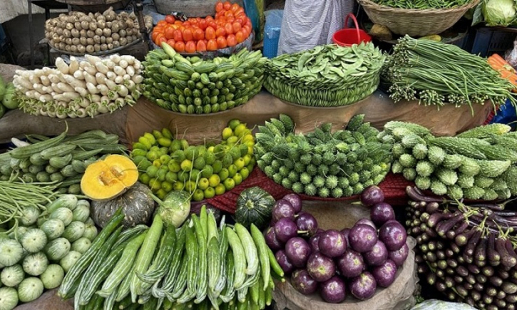 নারায়ণগঞ্জে সবজির বাজারে অস্বস্তি