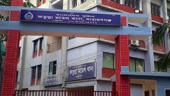 নারায়ণগঞ্জে বন্ধ কারখানায় মিললো গলিত মরদেহ